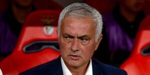 HLV Mourinho hào hứng chờ cùng Benfica đấu Chelsea