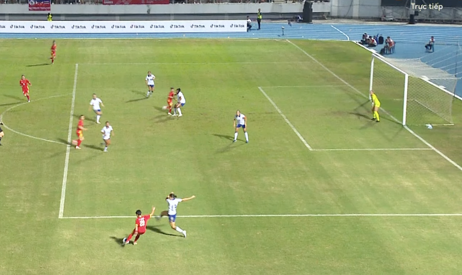 Loạt đấu súng định mệnh: Chấm dứt kỷ lục vô địch.